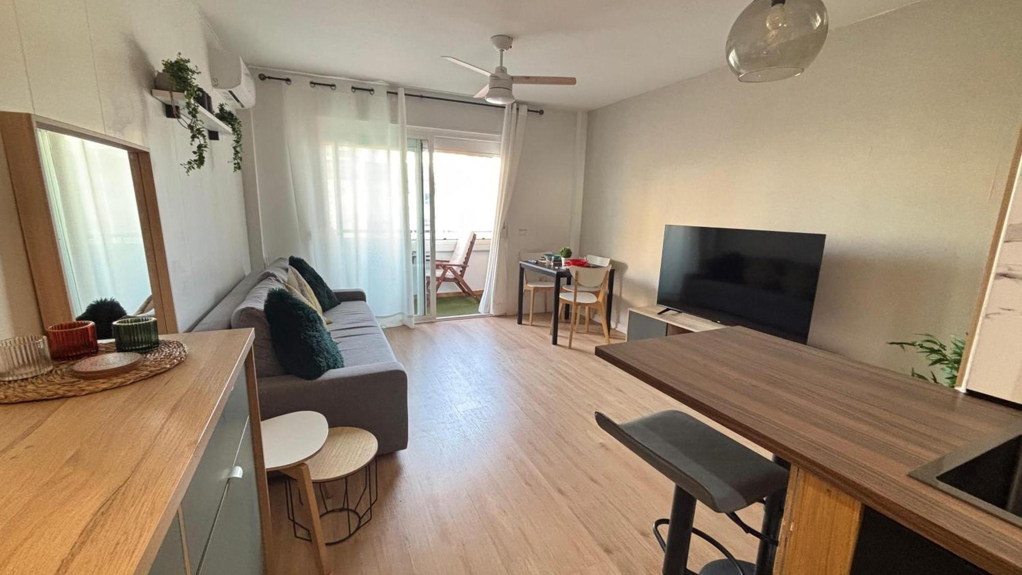 Nuevo Con Parking Y Piscina Gratis *